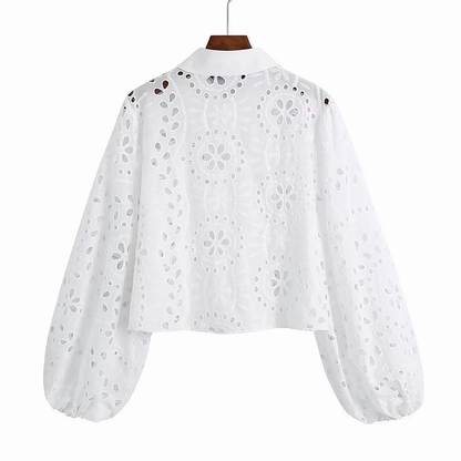 Emmi | Blouse - Embroidery - Perfecte zomerblouse