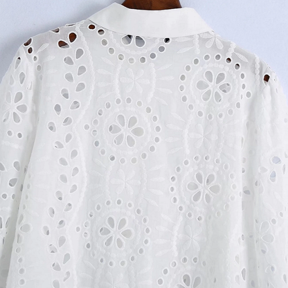 Emmi | Blouse - Embroidery - Perfecte zomerblouse