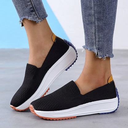 Sway | Damessneakers - Lichtgewicht - Brede pasvorm - Slip on